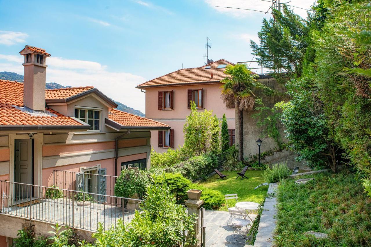 I D'A Charming Penthouse - Lake View- Como- House-130 Mt-2 Double Bedrooms And 2 Double Bathrooms A Spacious Living Room-Full Equipped Kitchen-Private Garden And Terrace-Private Covered Parking Esterno foto